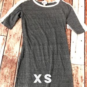XS Lularoe Julia